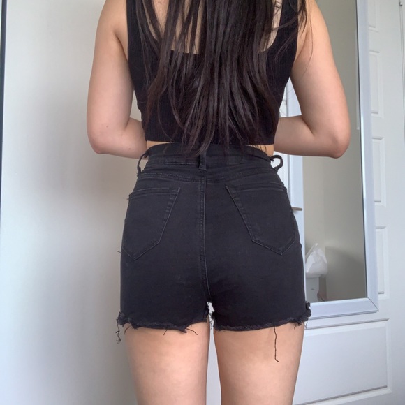 Fashion Nova Distressed High Waisted Denim Shorts - Picture 2 of 3
